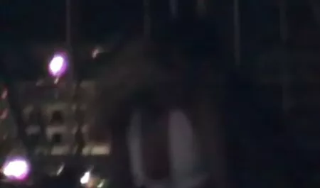 Rubia tiene la polla gordas follando peludas calva entre sus piernas