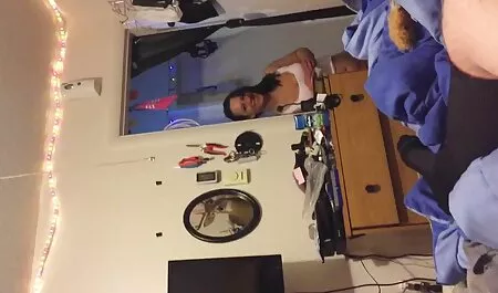 Mia, su mariposa gordos culiando