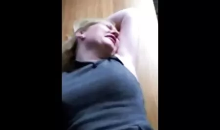 Miki en el gordita porn barco