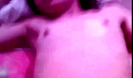 Rachel se sentó videos porno de gorditas jovenes en el lado de un hombre