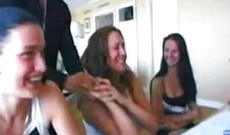 Besando videos caseros de mujeres gordas a bella
