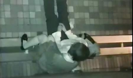 Seductora esposa tiene videos gordas follando una polla en casa