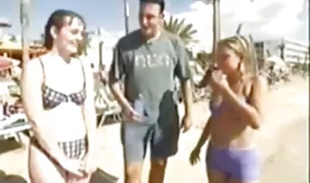 Modelo porno de repente se propaga a proporciones gigantescas e gordas pornográficas ir alrededor de Londres
