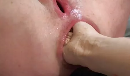 Sexo gorditas cojiendo con una mujer negra en un sombrero Calvo
