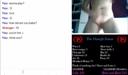 El hombre vio a sexo videos gordas la chica con el culo elástico y lo atrapó por teléfono
