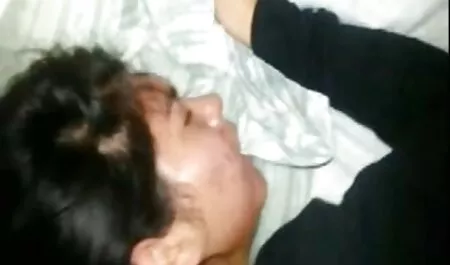 Piernas de hermosa ver videos porno de gordibuenas chica salvaje Mamada como un granjero
