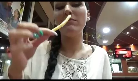 Lucy Doll cojiendo viejas gordas