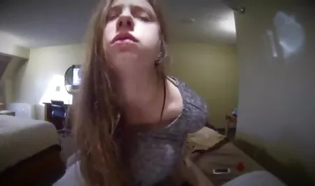 Sophie Luna viejas gordas gratis masturbándose